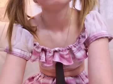 webcam girl b4by_lol1 live cam image #12463821
