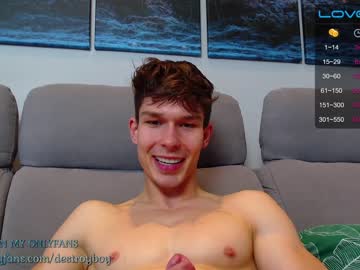 webcam man destroy_boy live cam image #2946250