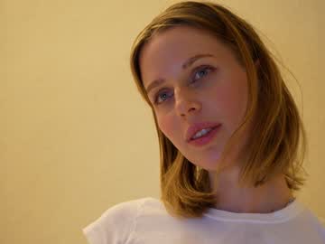 webcam girl ellaa91 live cam image #5892512