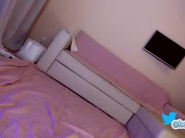 webcam girl hollyextra live cam image #3934639