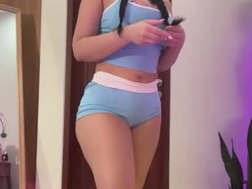 webcam girl heyitscoco_xx live cam image #10890841