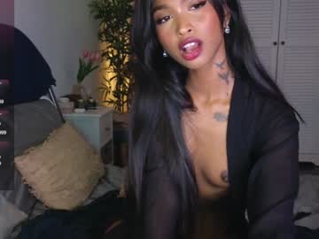 webcam girl cherrrish_ live cam image #9750652