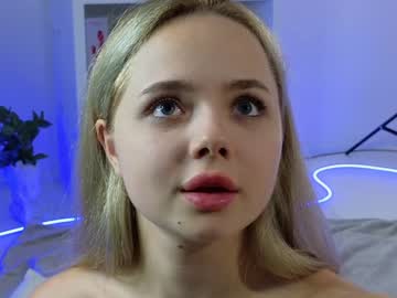 webcam girl molly__meow live cam image #10262265