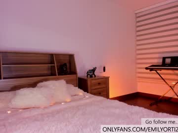 webcam couple emilyortiz_ live cam image #3447428