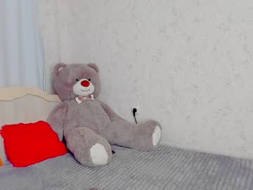webcam girl nika_tailor live cam image #11316927