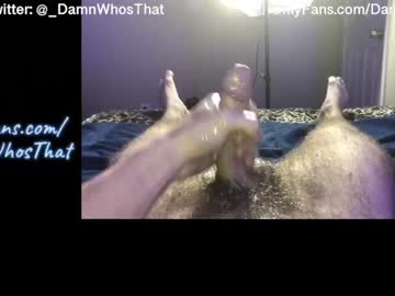 webcam man damn_whos_that live cam image #3654462