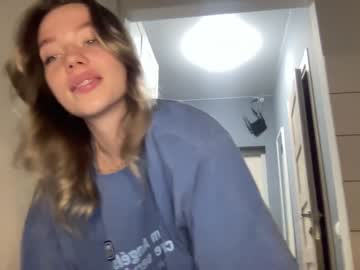 webcam girl angel_from_sky live cam image #5079704