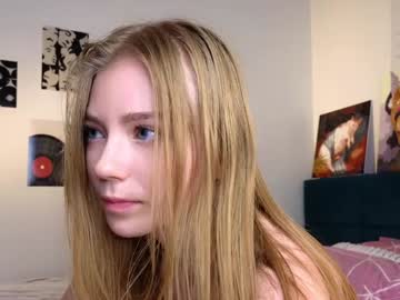webcam girl lovely_shyy live cam image #11260226