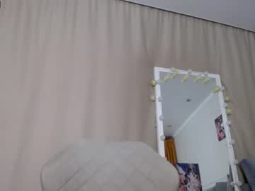 webcam girl cute18cute live cam image #7702507