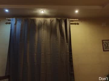 webcam couple peachcreamcouple live cam image #8353308