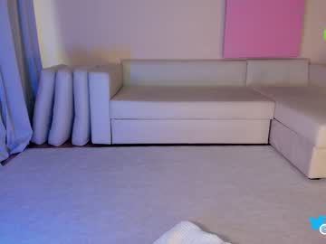 webcam girl hollyextra live cam image #6099498