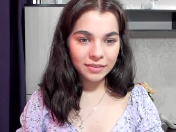 webcam girl hot_chill__ live cam image #3098987