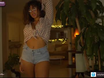 webcam girl arletnoa live cam image #71974
