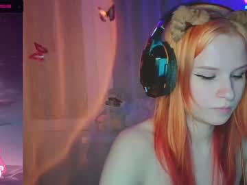 webcam girl redd_ginger live cam image #2376421