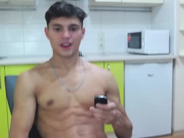 webcam man denhummer live cam image #461077