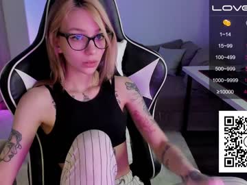 webcam girl moonless_ live cam image #412885