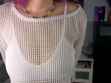 webcam girl new_purple live cam image #12164627