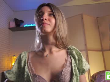 webcam girl checkmypeach live cam image #12564690