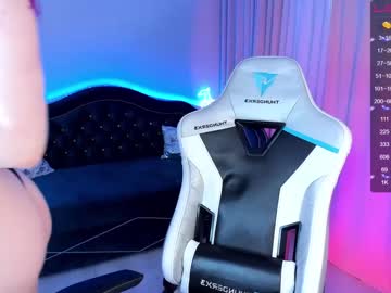 webcam girl gemmaroberts live cam image #2254380