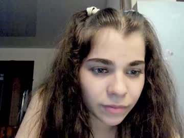 webcam girl hot_chill__ live cam image #2982290