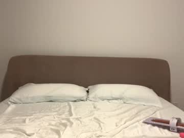 webcam couple selenaxchloe live cam image #2237544
