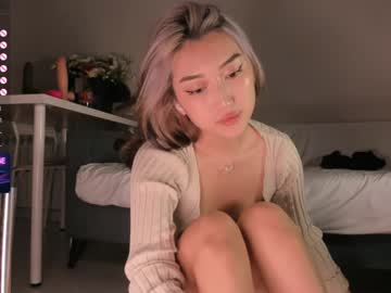 webcam girl minnie_jin live cam image #10368126