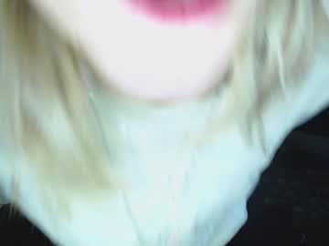 webcam girl holymollylight live cam image #23953