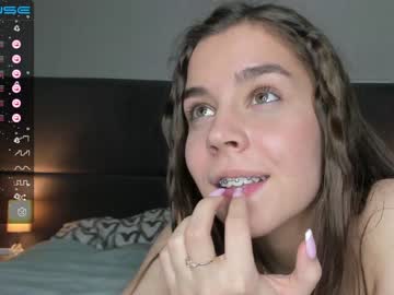 webcam girl monika_youthfull live cam image #4758425