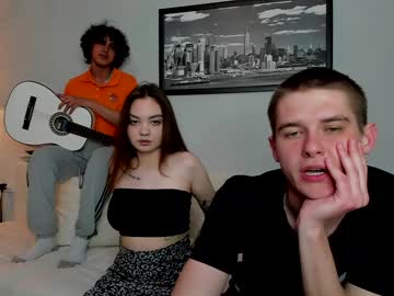 webcam couple family_intrigue live cam image #2211330