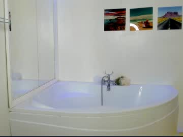 webcam girl foxy_aleks live cam image #1003679