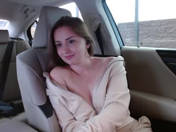 webcam girl juicy_peach88 live cam image #5537299