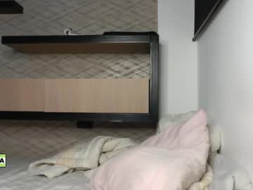 webcam girl latinella live cam image #8345541
