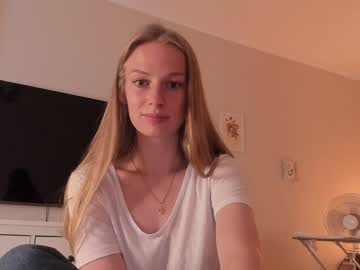 webcam girl magic_couple13 live cam image #10101394
