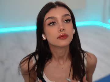 webcam girl karina_amiri live cam image #12322089