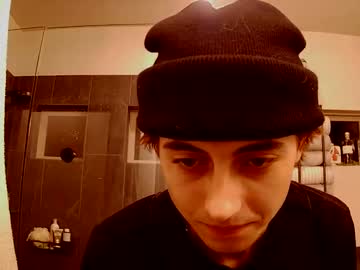 webcam man kylebrennan live cam image #11364467