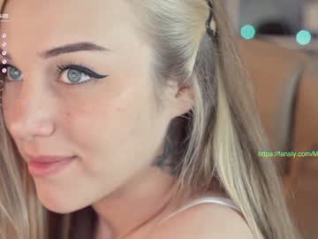 webcam girl mia_milagros live cam image #2838512