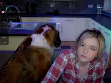 webcam girl lucydelovely live cam image #6934701