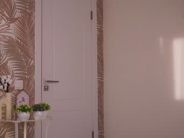 webcam girl meow_meow_mia live cam image #11162430