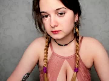 webcam girl oladushek18 live cam image #4699947