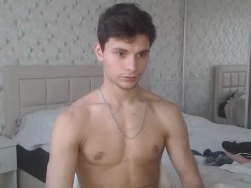 webcam man denhummer live cam image #2241415