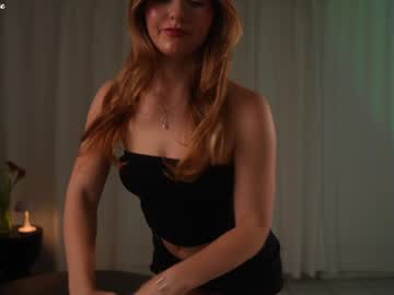 webcam girl alisonrouge live cam image #12248800