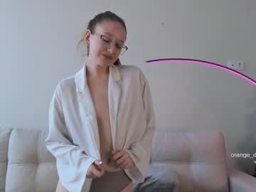 webcam girl orange_days live cam image #8184007