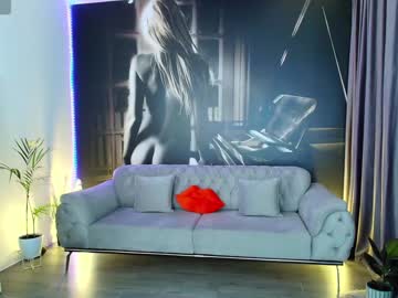 webcam girl aliessia live cam image #9757845
