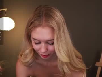 webcam girl aleksa_cutie live cam image #10340480