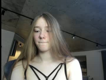 webcam girl mysat live cam image #2913057