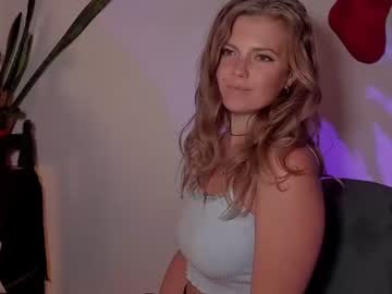 webcam girl kosmickate live cam image #4533996