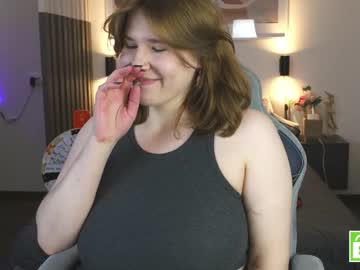 webcam girl girl_u_never_met live cam image #6074691