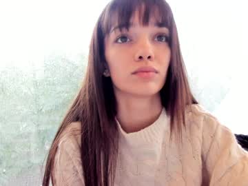webcam girl sassyt33n live cam image #10693553