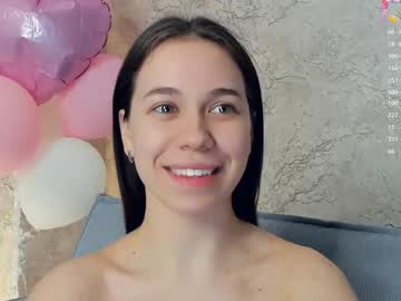 webcam girl gilliancrafts live cam image #12015637