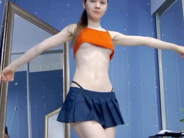 webcam girl kriskras__ live cam image #7818539